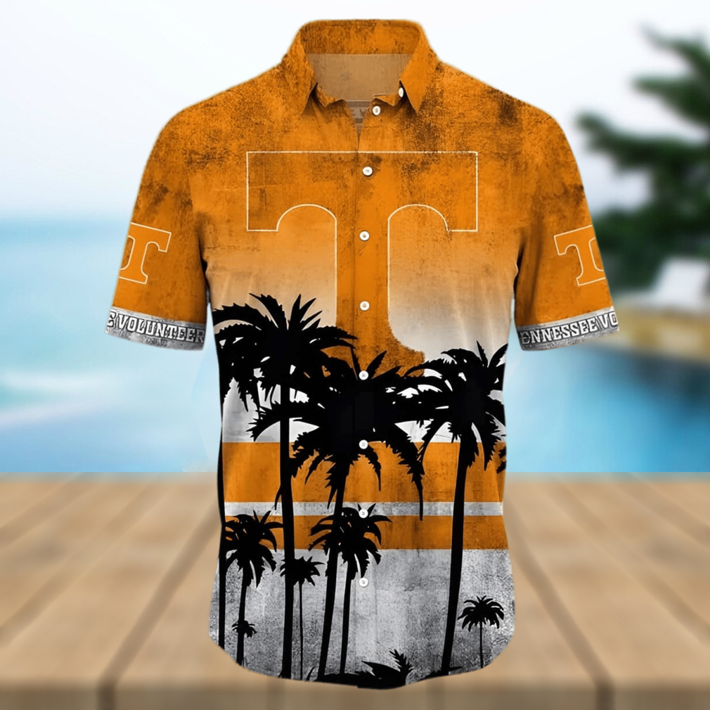 Vintage Aloha NCAA Tennessee Volunteers Hawaiian Shirt Beach Gift For Friend - Limotees