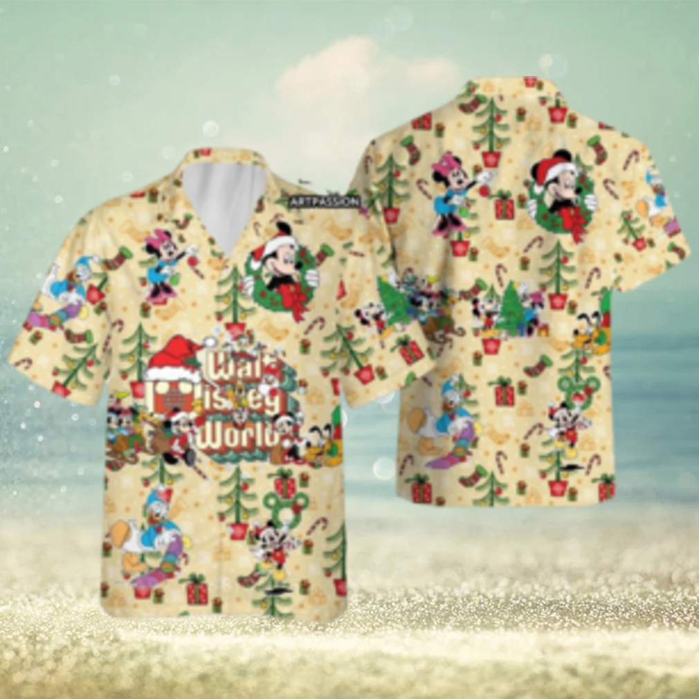 Walt Disney World Hawaiian Christmas Mickey Minnie Donald Pluto Goofy Shirt - Limotees