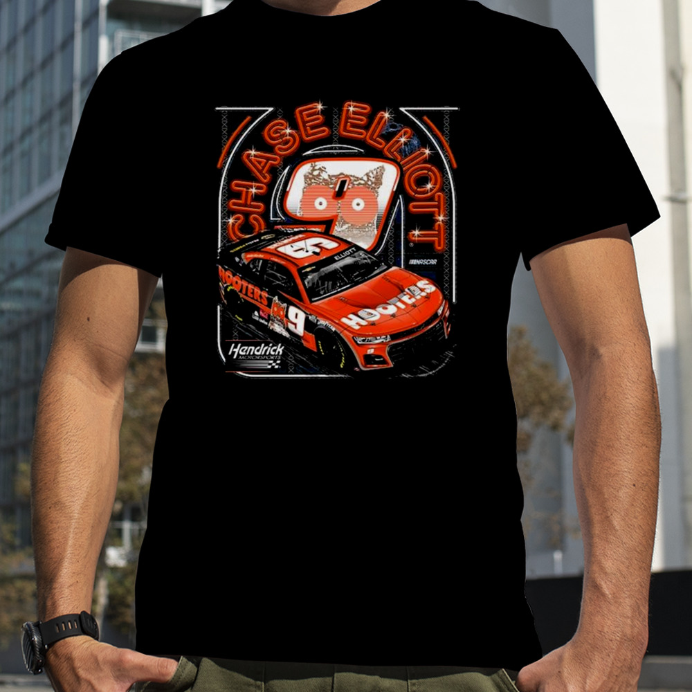 Chase Elliott Hendrick Motorsports Team Collection Black Hooters Car T-shirt