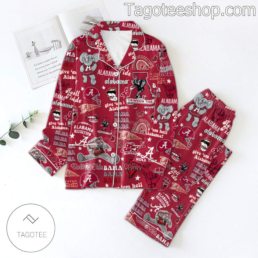 Alabama Crimson Tide Love Pattern Women's Pajamas Set