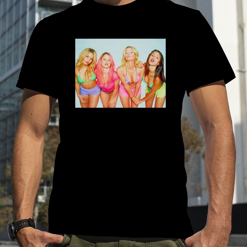 Vanessa Hudgens Rachel Korine Ashley Benson Selena Gomez shirt