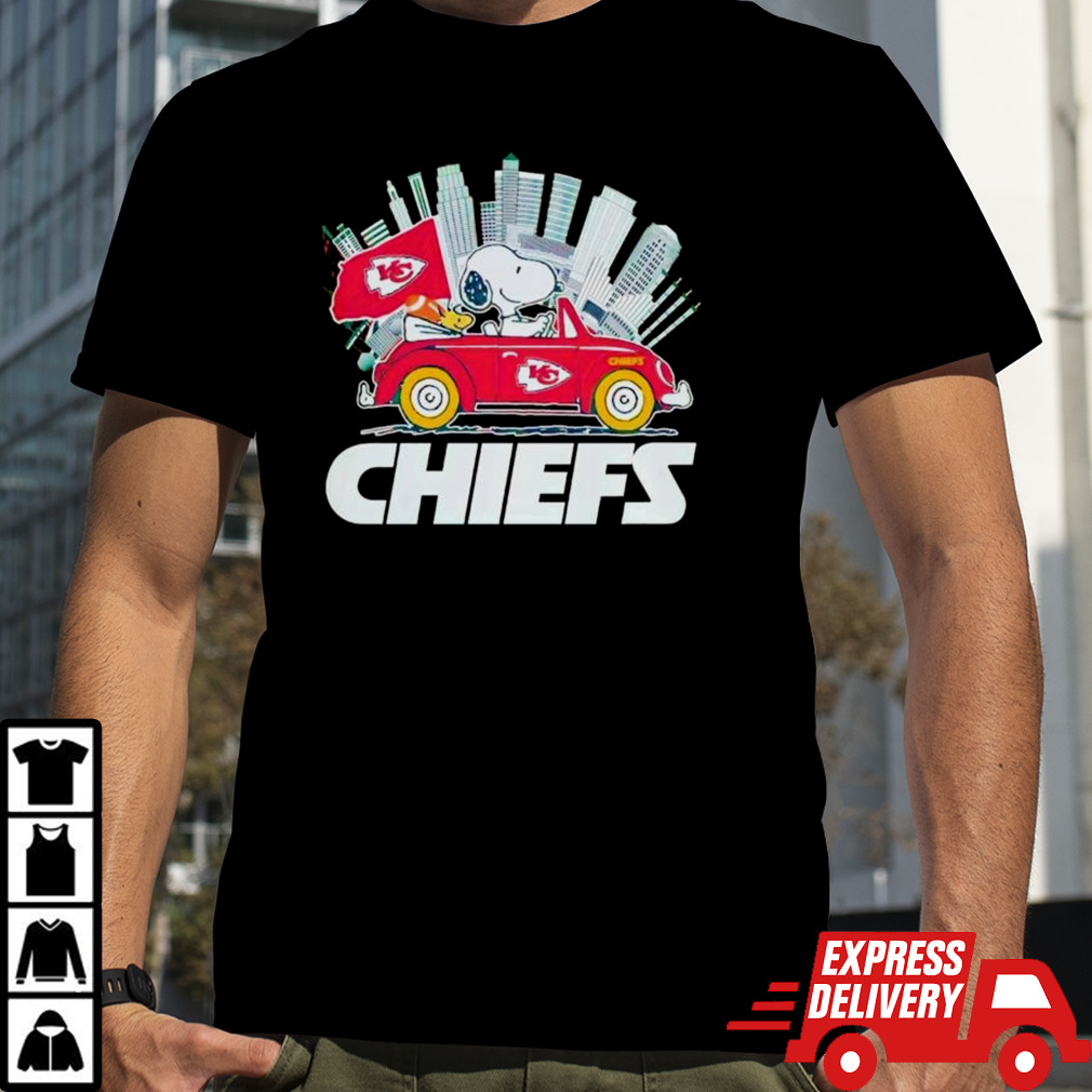 Snoopy And Woodstock Driving Car Kansas City Chiefs On Skyline 2024 T-Shirt