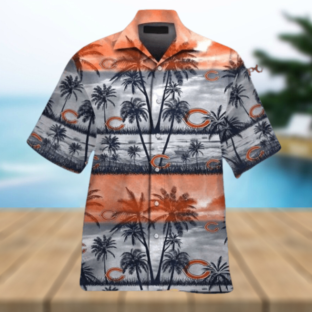 Chicago Bears Lagoon Look Short Sleeve Hawaiian Shirt - Limotees