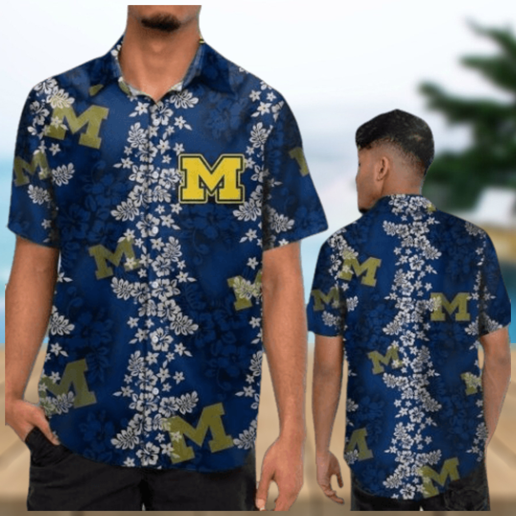 Michigan Wolverines Short Sleeve Button Up Tropical Hawaiian Shirt VER017 - Limotees