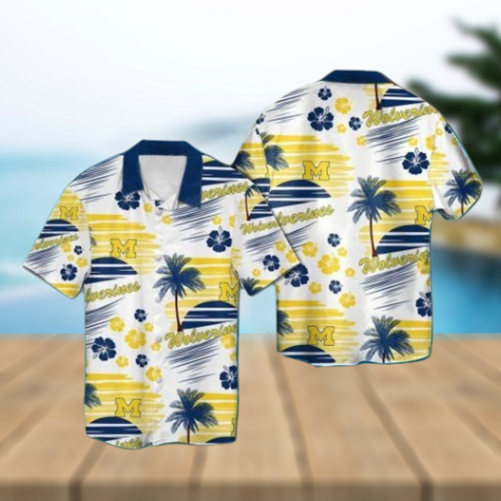 Michigan Wolverines Short Sleeve Button Up Tropical Hawaiian Shirt VER07 - Limotees