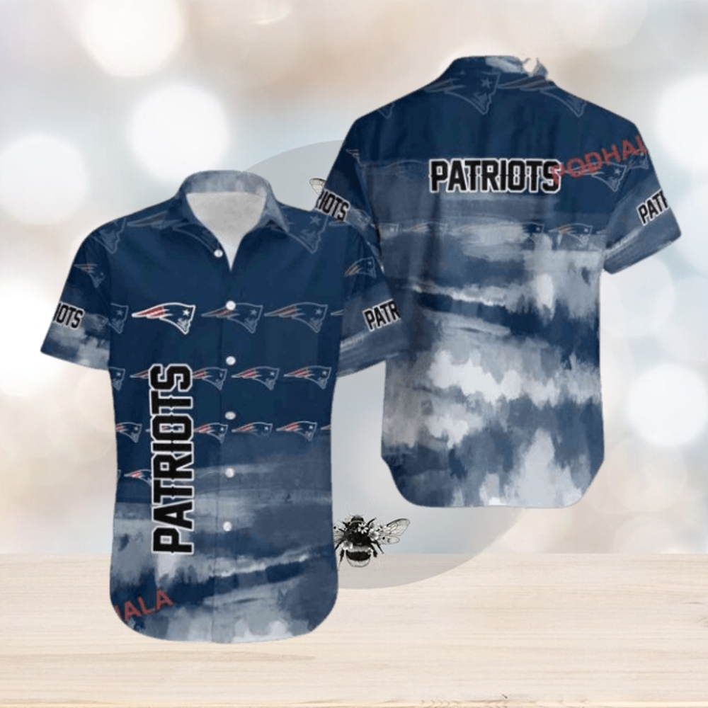 New England Patriots NFL Hawaiian Shirt, Graphic Print NE Patriots Apparel - Limotees