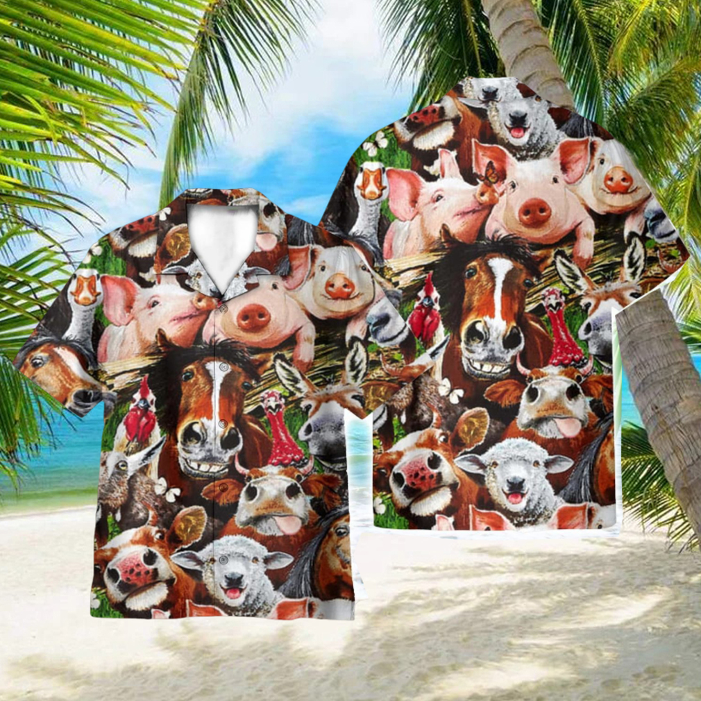 Pigs Play In The Farm Gift For Farmer AOP Hawaiian Shirt Beach Lover Summer Gift Shirt