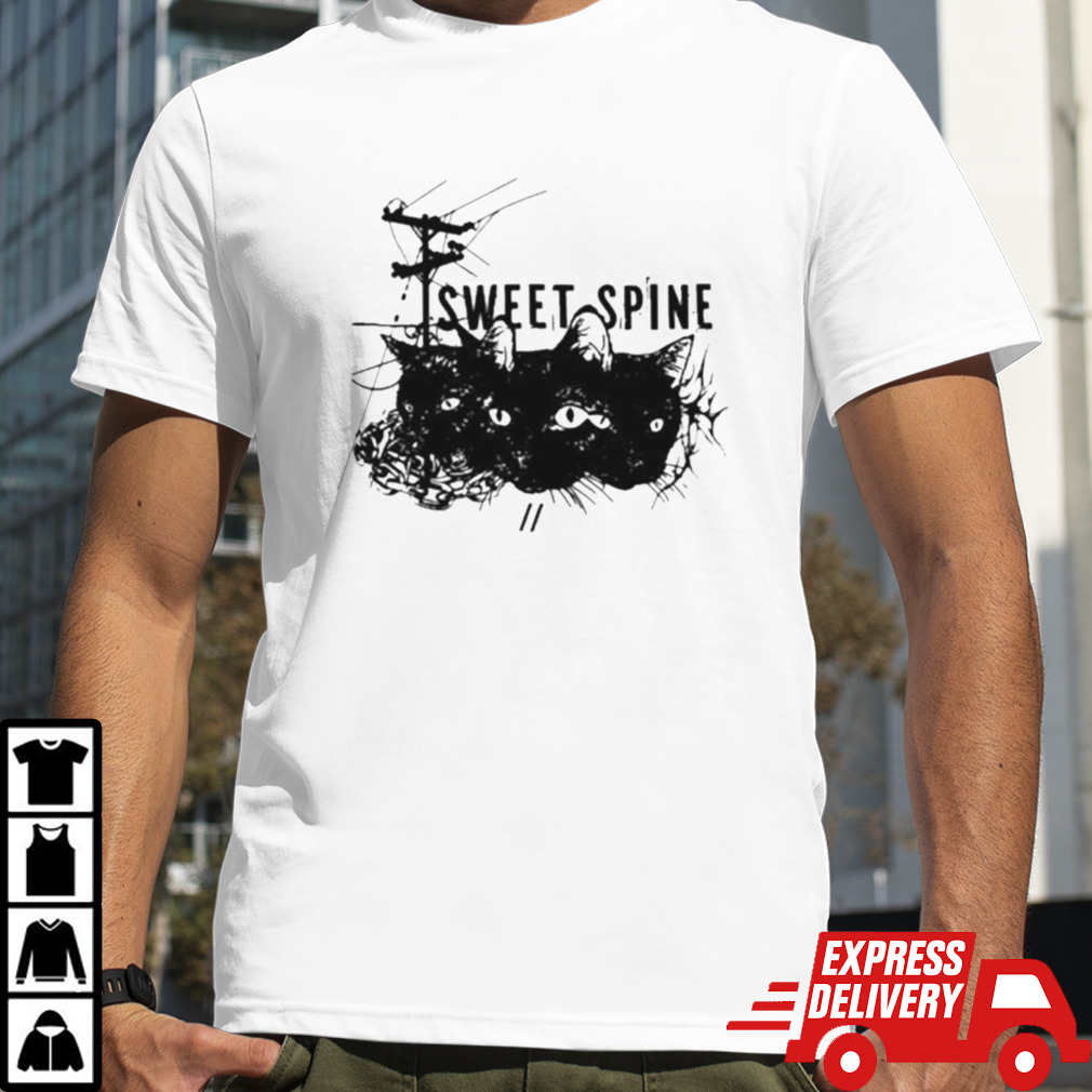 Sweetspine 3 Headed Cat T-shirt