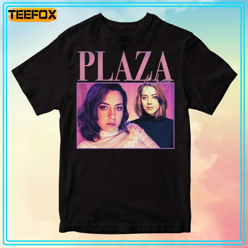 Aubrey Plaza 90's Retro Style T-Shirt