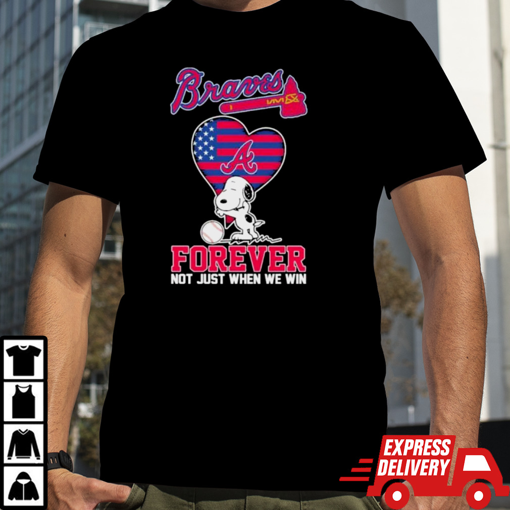 Snoopy Hug Heart Atlanta Braves Forever Not Just When We Win Shirt