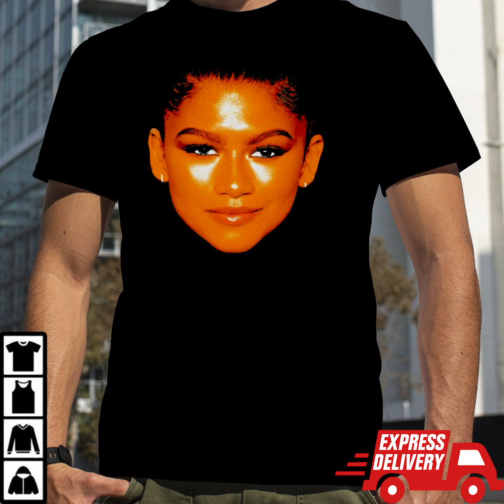 Zendaya big face shirt